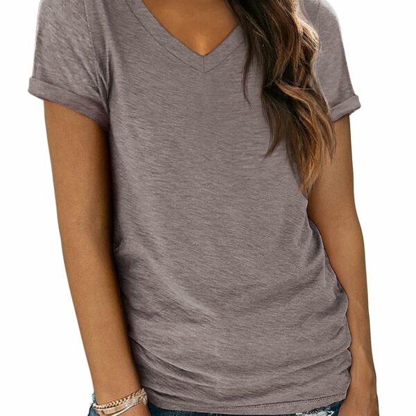 ATHMILE T Shirts Short Sleeve V Neck Tees for Women Fashion Tops Trendy Lightweight Casual Summer Outfits Clothes 2025 Beach
